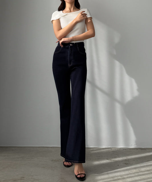 【463n】ストレッチフレアデニムパンツ