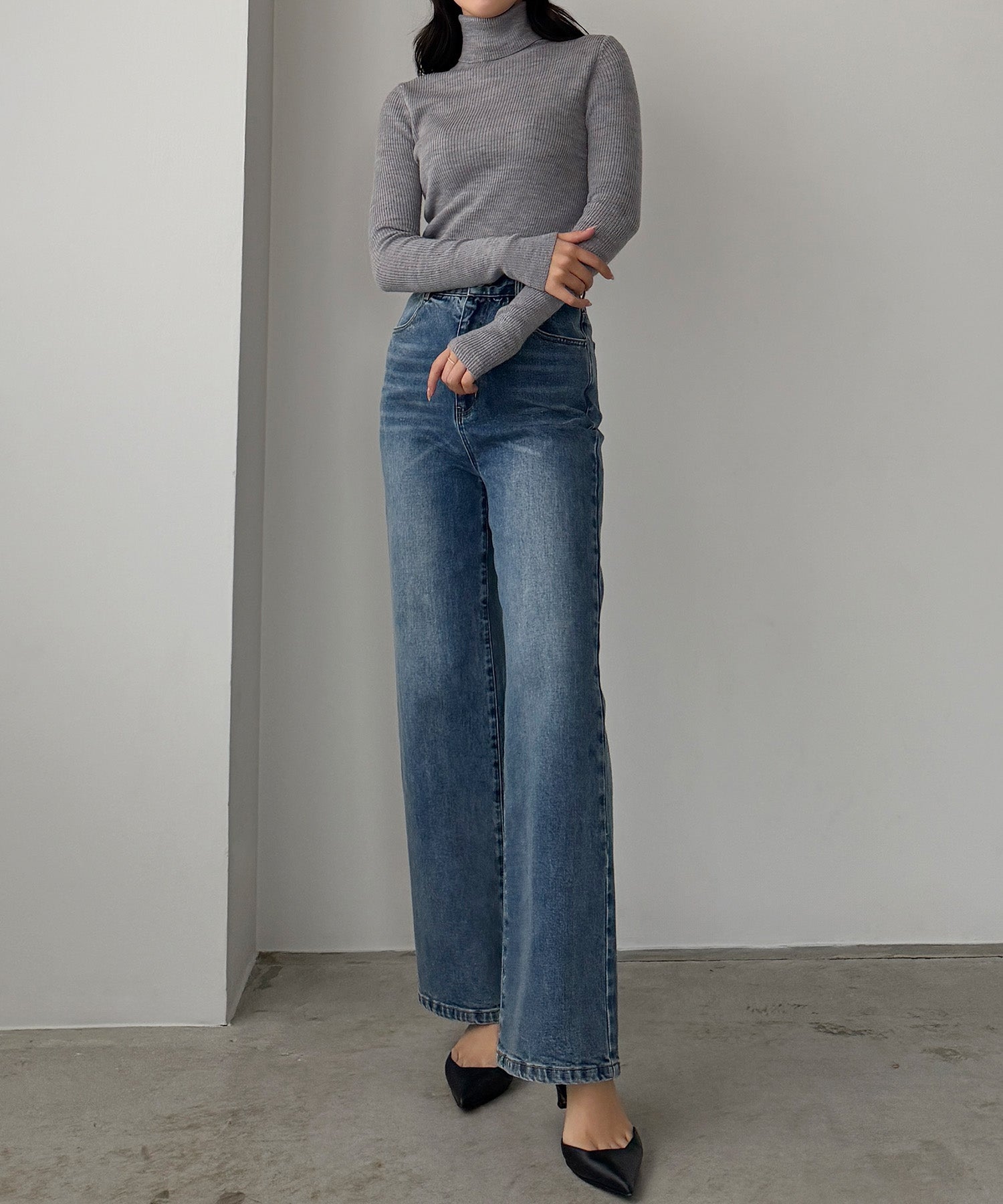 Model:H162cm 体重:45kg 着用サイズ:ST